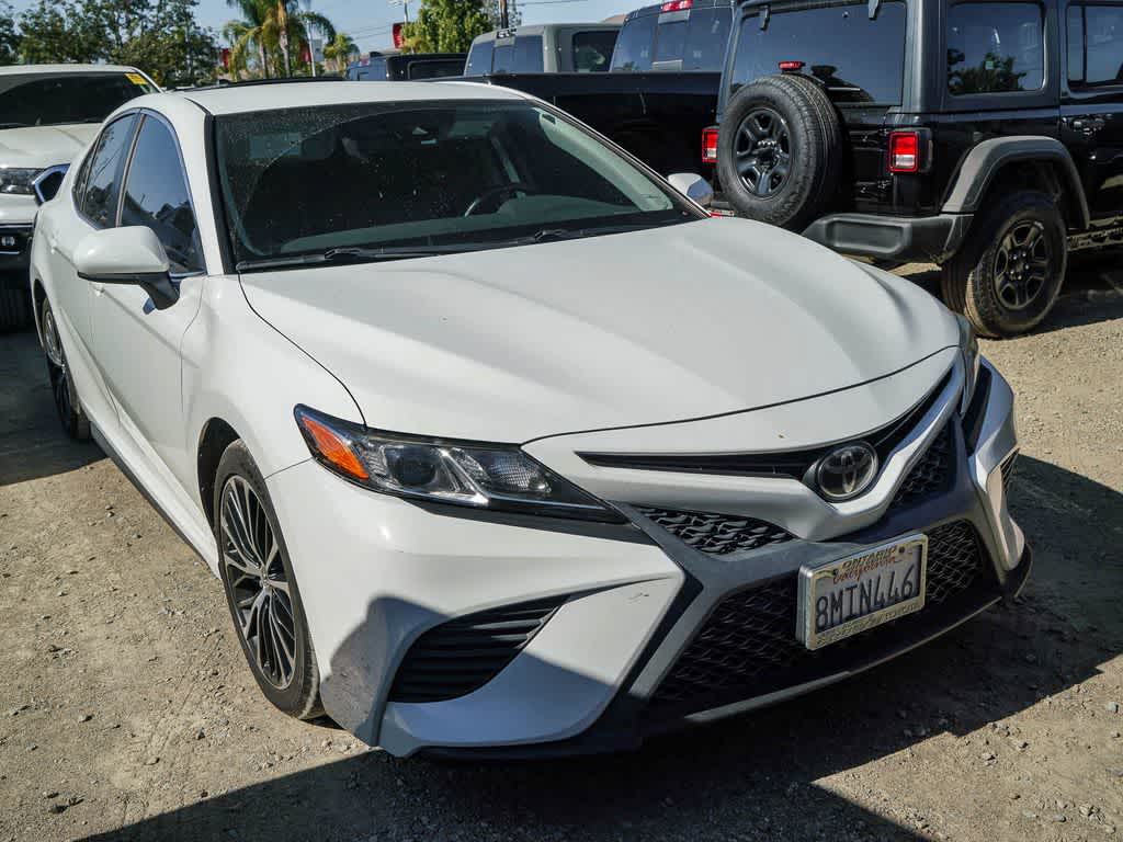 2019 Toyota Camry SE