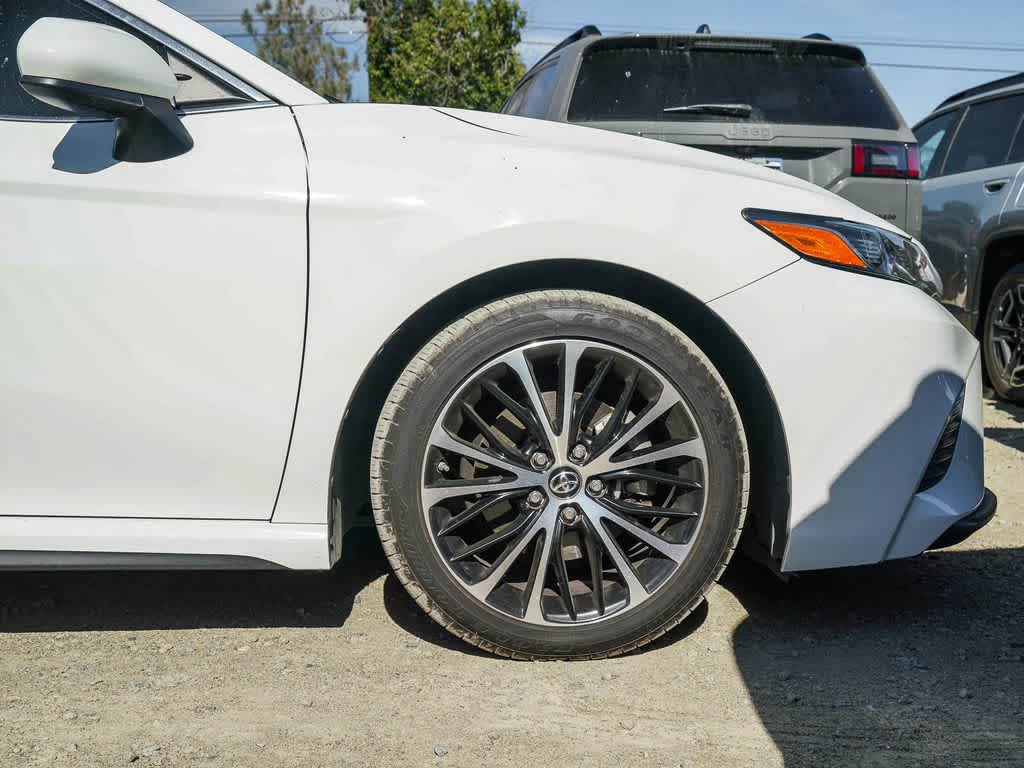 2019 Toyota Camry SE
