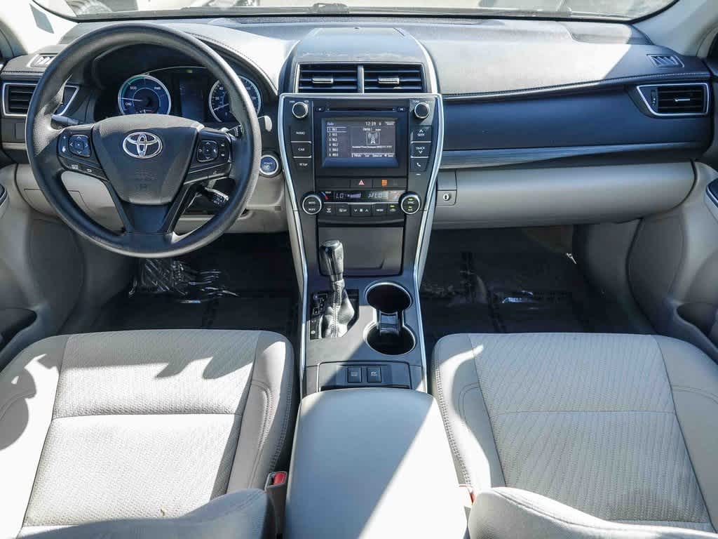 2017 Toyota Camry LE