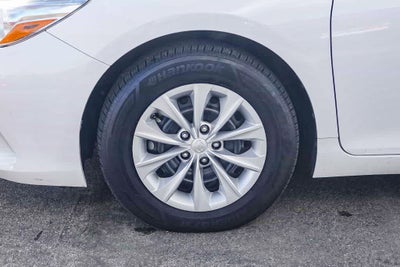 2017 Toyota Camry LE