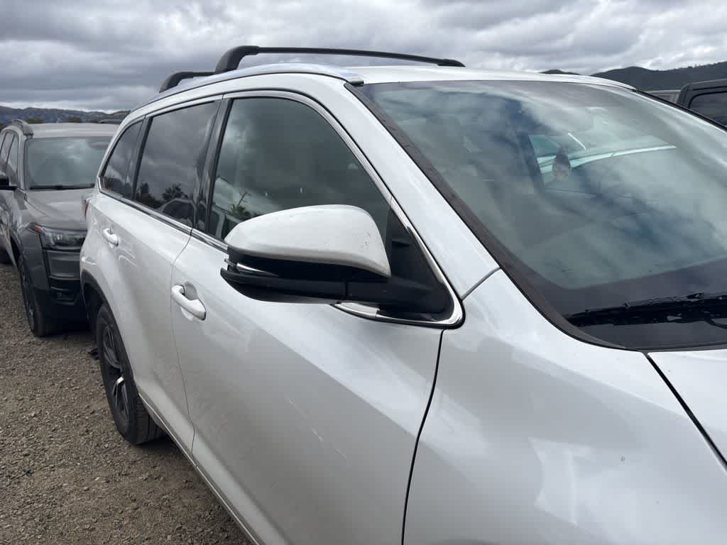 2016 Toyota Highlander XLE V6