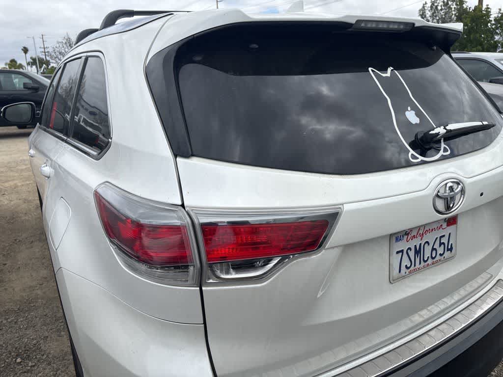 2016 Toyota Highlander XLE V6