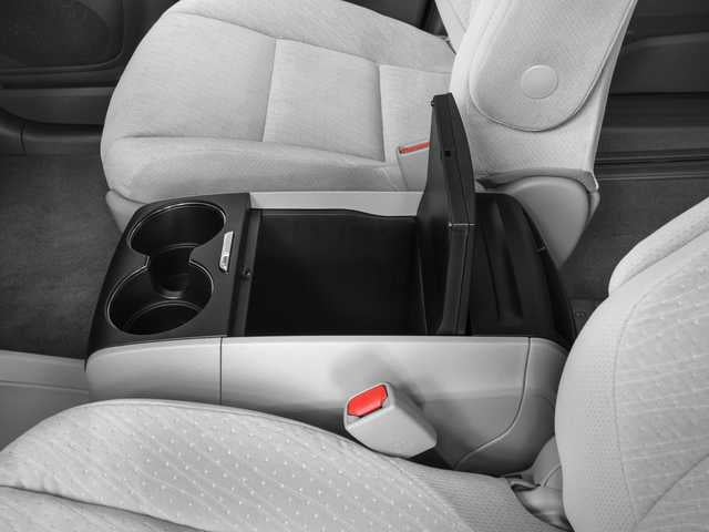 2017 Toyota Sienna LE 8 Passenger