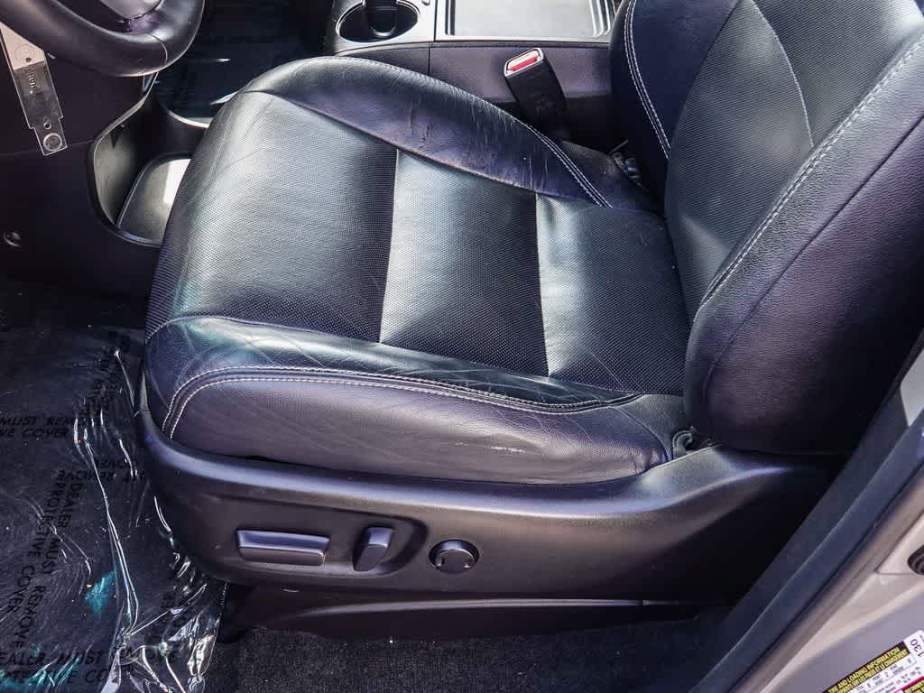 2015 Toyota Sienna SE 8 Passenger