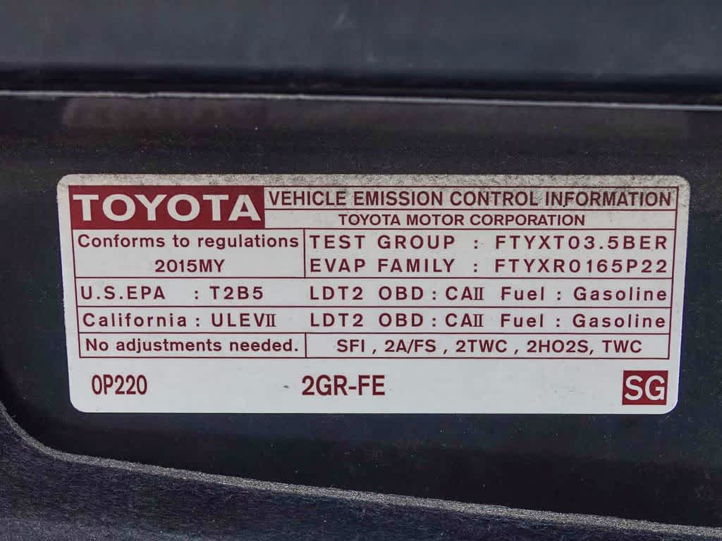 2015 Toyota Sienna SE 8 Passenger