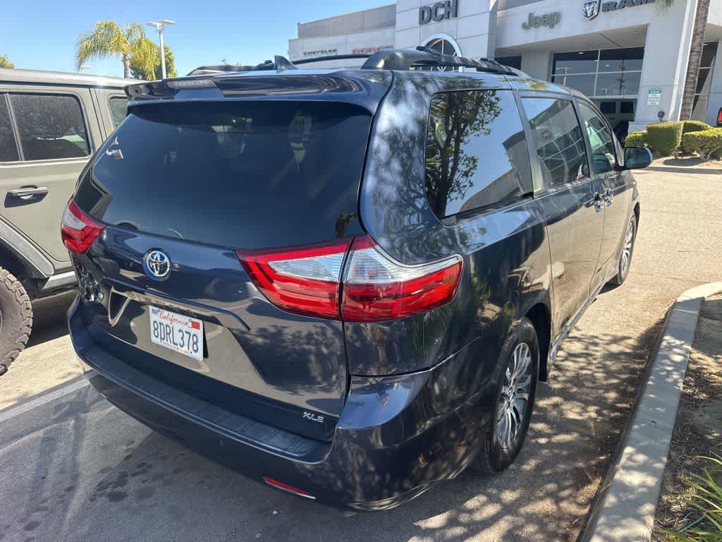 2018 Toyota Sienna XLE Premium