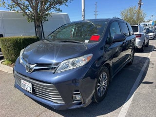 2018 Toyota Sienna XLE Premium