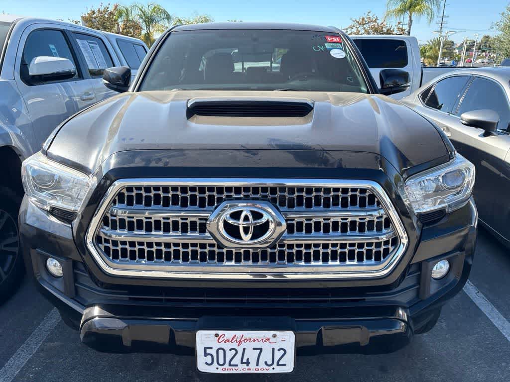 2017 Toyota Tacoma TRD Sport