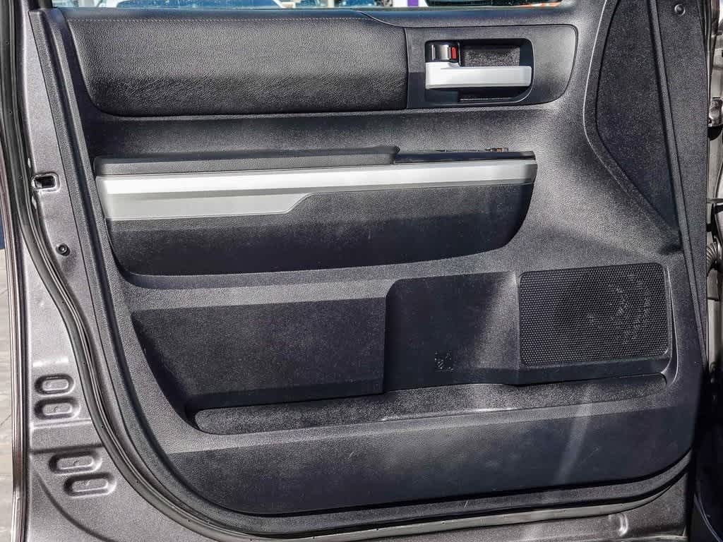 2015 Toyota Tundra SR5 5.7L V8