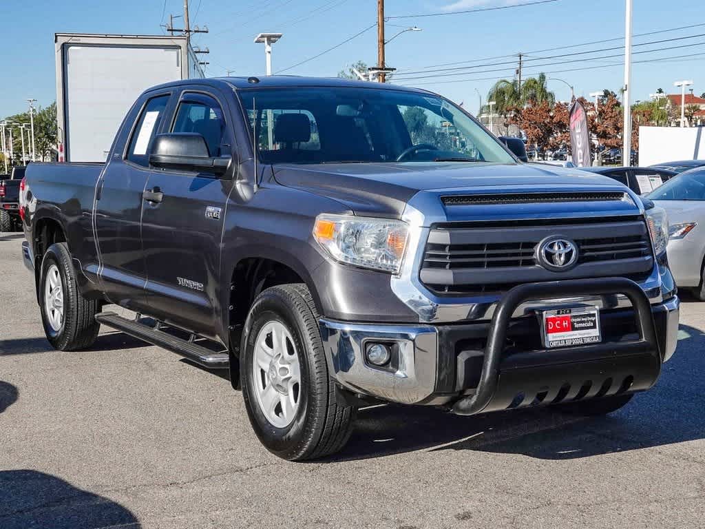 2015 Toyota Tundra SR5 5.7L V8