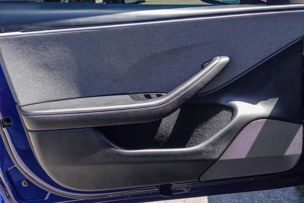 2024 Tesla Model 3 Rear-Wheel Drive