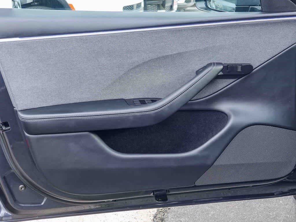 2024 Tesla Model 3 Rear-Wheel Drive