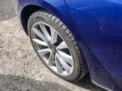 2019 Tesla Model 3 Standard Range Plus