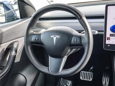 2021 Tesla Model Y Standard Range Rear-Wheel Drive
