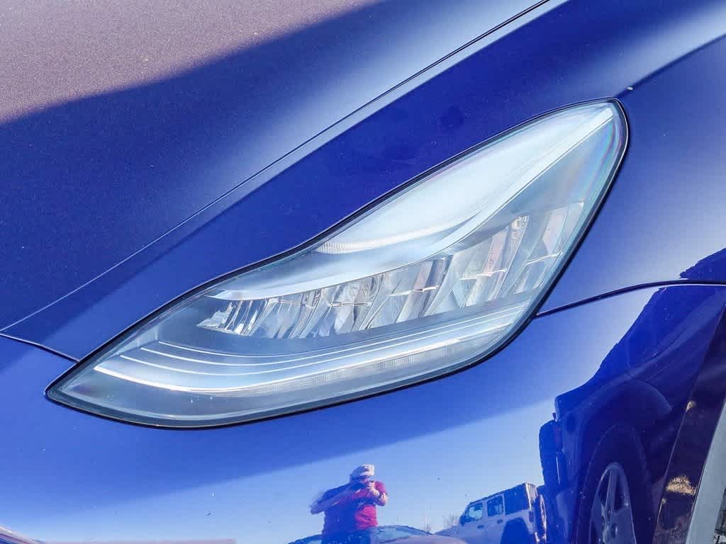 2021 Tesla Model Y Standard Range Rear-Wheel Drive