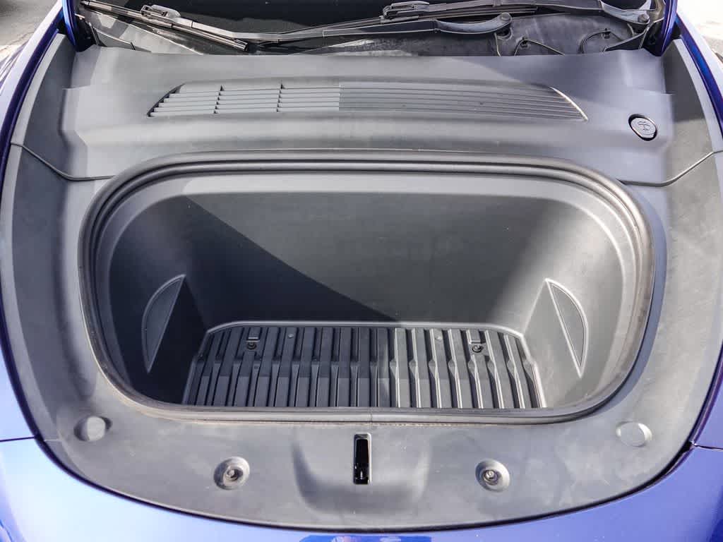 2021 Tesla Model Y Standard Range Rear-Wheel Drive