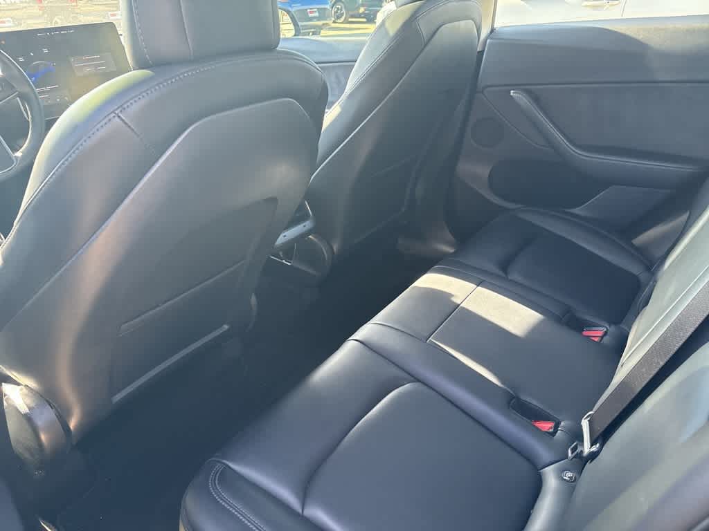 2021 Tesla Model Y Standard Range Rear-Wheel Drive