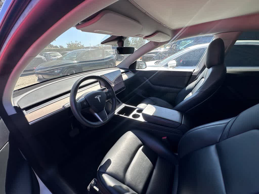 2021 Tesla Model Y Long Range Dual Motor All-Wheel Drive