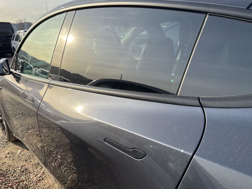 2024 Tesla Model Y Long Range Dual Motor All-Wheel Drive