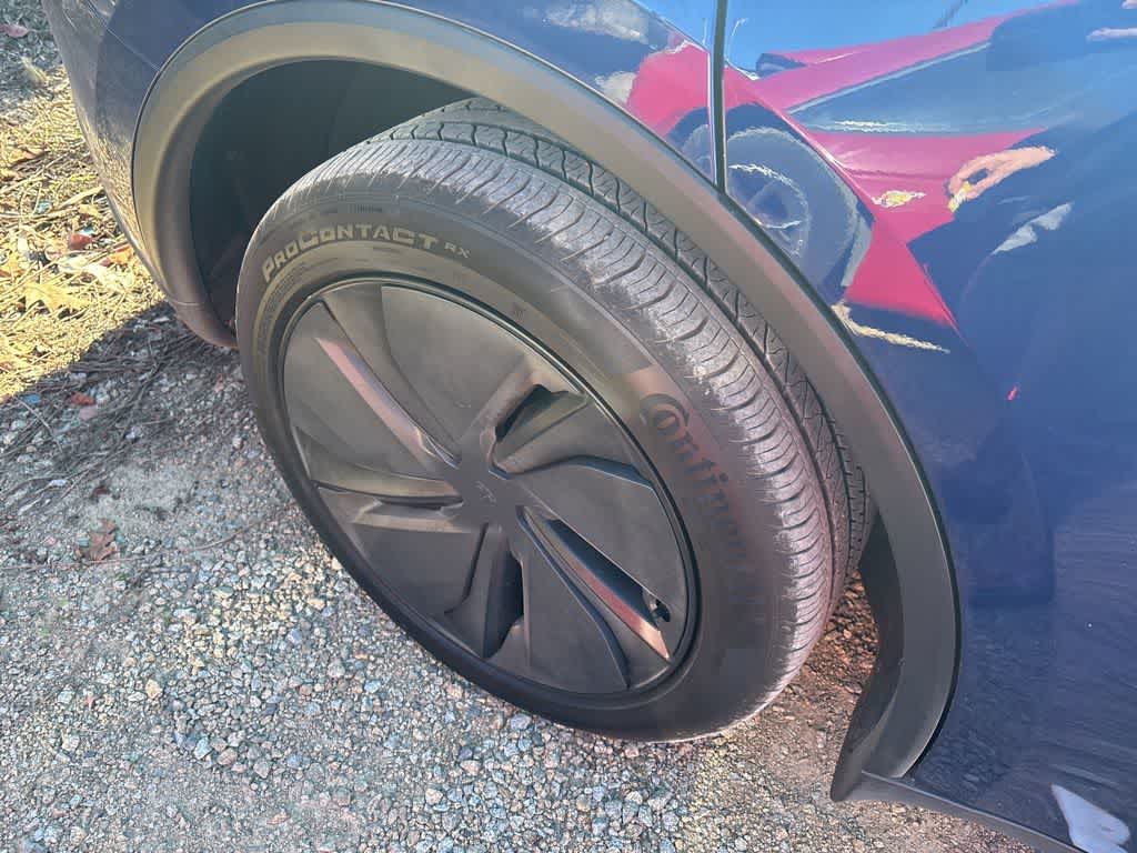 2026 Tesla Model Y Premium Rear-Wheel Drive