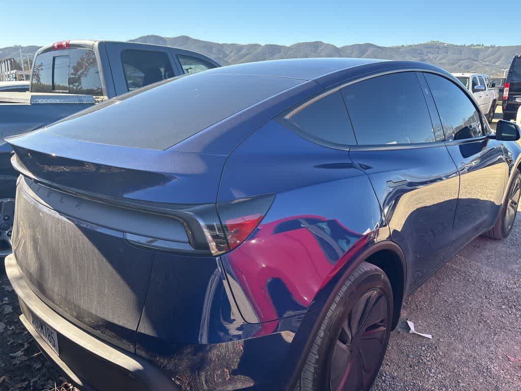 2026 Tesla Model Y Premium Rear-Wheel Drive