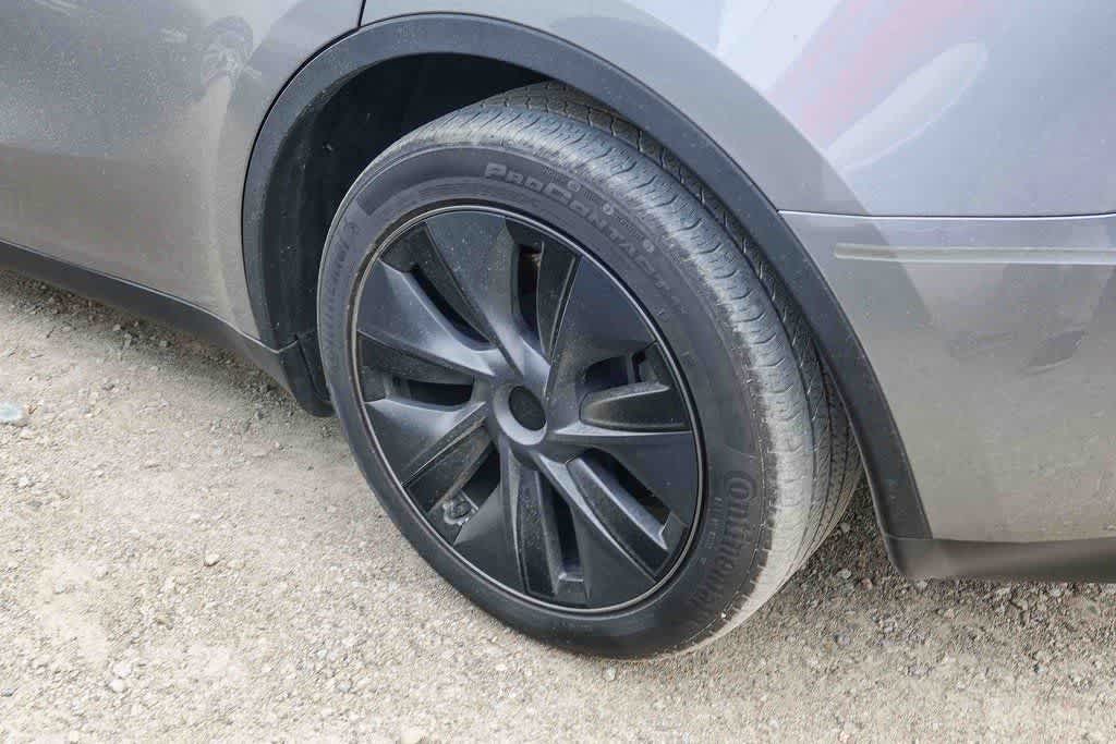 2025 Tesla Model Y Long Range Dual Motor Rear-Wheel Drive