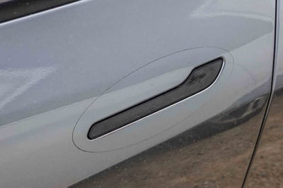 2025 Tesla Model Y Long Range Dual Motor Rear-Wheel Drive