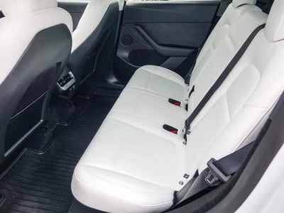 2025 Tesla Model Y Long Range Dual Motor Rear-Wheel Drive