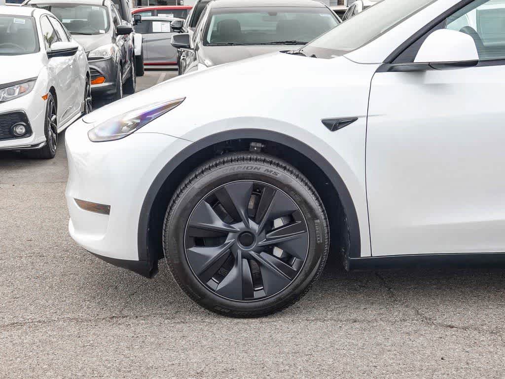 2025 Tesla Model Y Long Range Dual Motor Rear-Wheel Drive