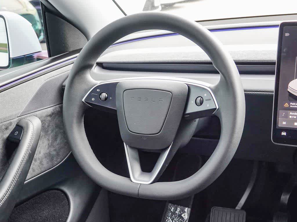 2026 Tesla Model Y Premium Rear-Wheel Drive