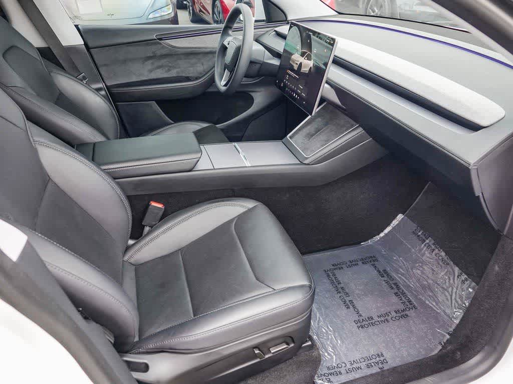 2026 Tesla Model Y Premium Rear-Wheel Drive