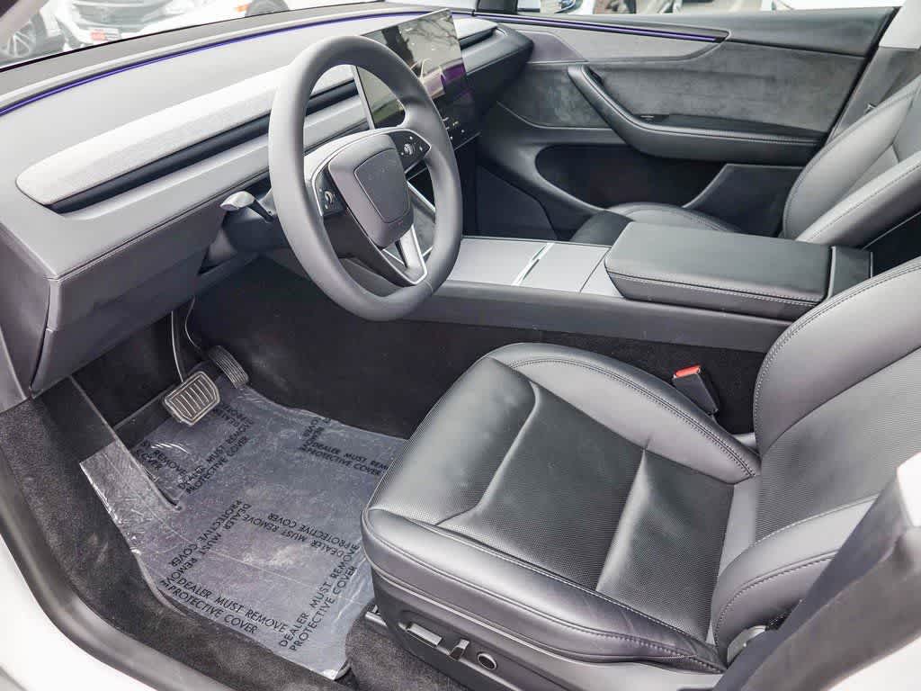 2026 Tesla Model Y Premium Rear-Wheel Drive