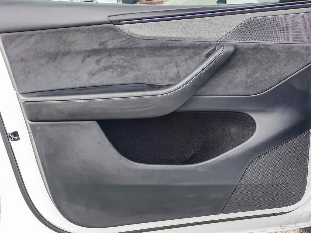 2026 Tesla Model Y Premium Rear-Wheel Drive