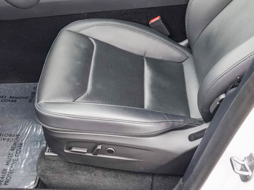 2026 Tesla Model Y Premium Rear-Wheel Drive