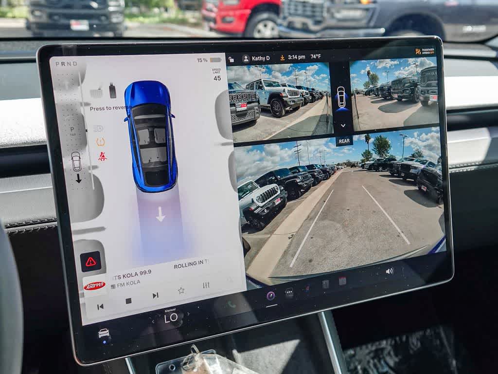 2026 Tesla Model Y Standard Rear-Wheel Drive