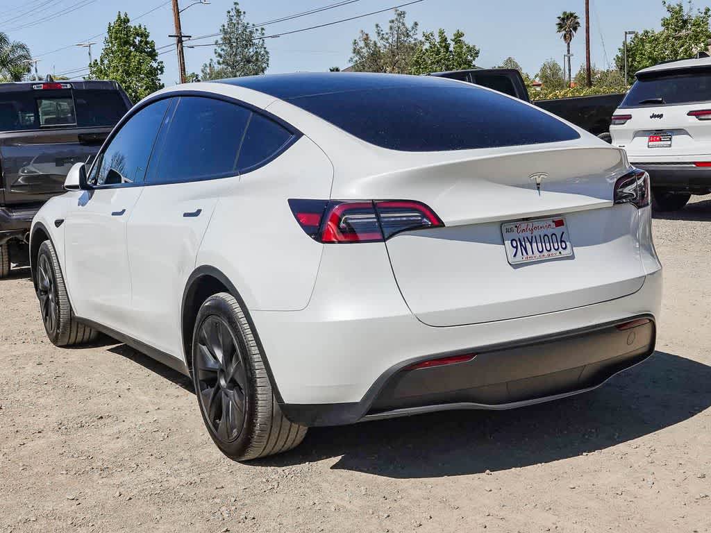 2024 Tesla Model Y RWD