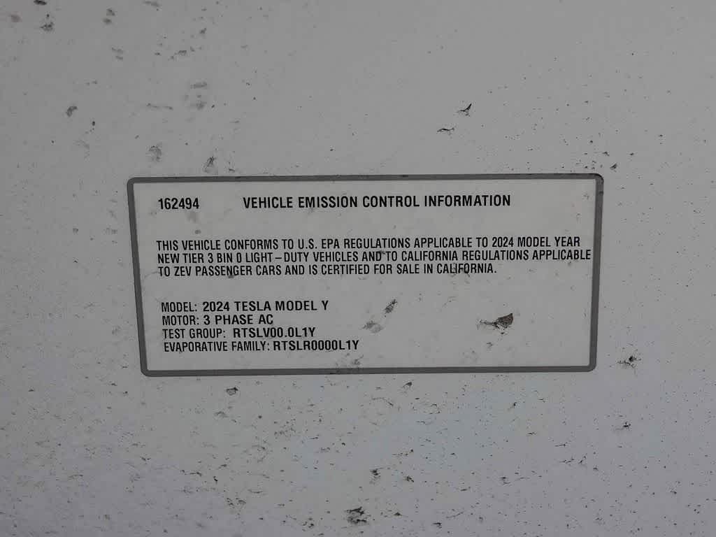 2024 Tesla Model Y RWD
