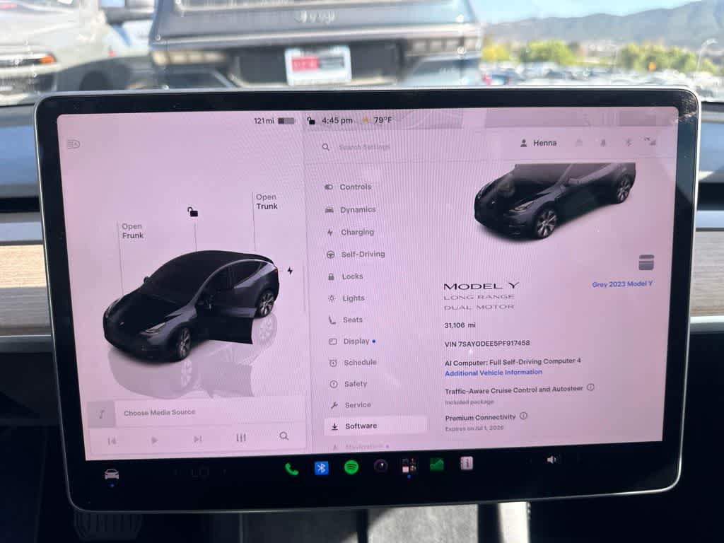 2023 Tesla Model Y Long Range