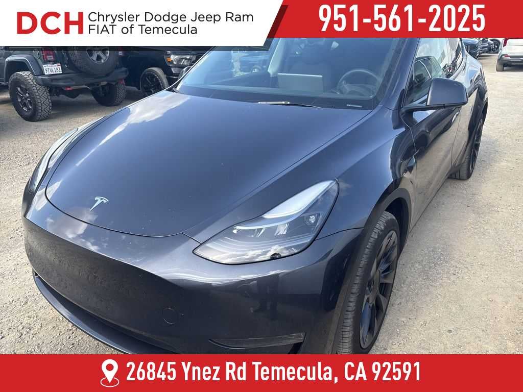 2024 Tesla Model Y Long Range Dual Motor All-Wheel Drive's photo