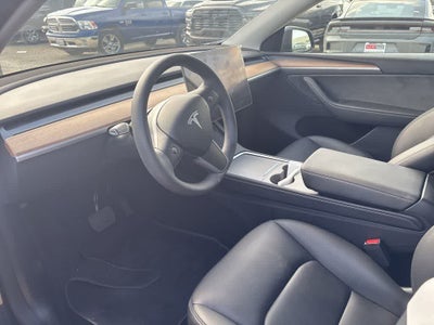 2024 Tesla Model Y Long Range Dual Motor All-Wheel Drive