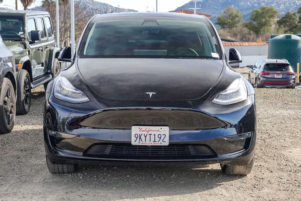 2022 Tesla Model Y Long Range Dual Motor All-Wheel Drive
