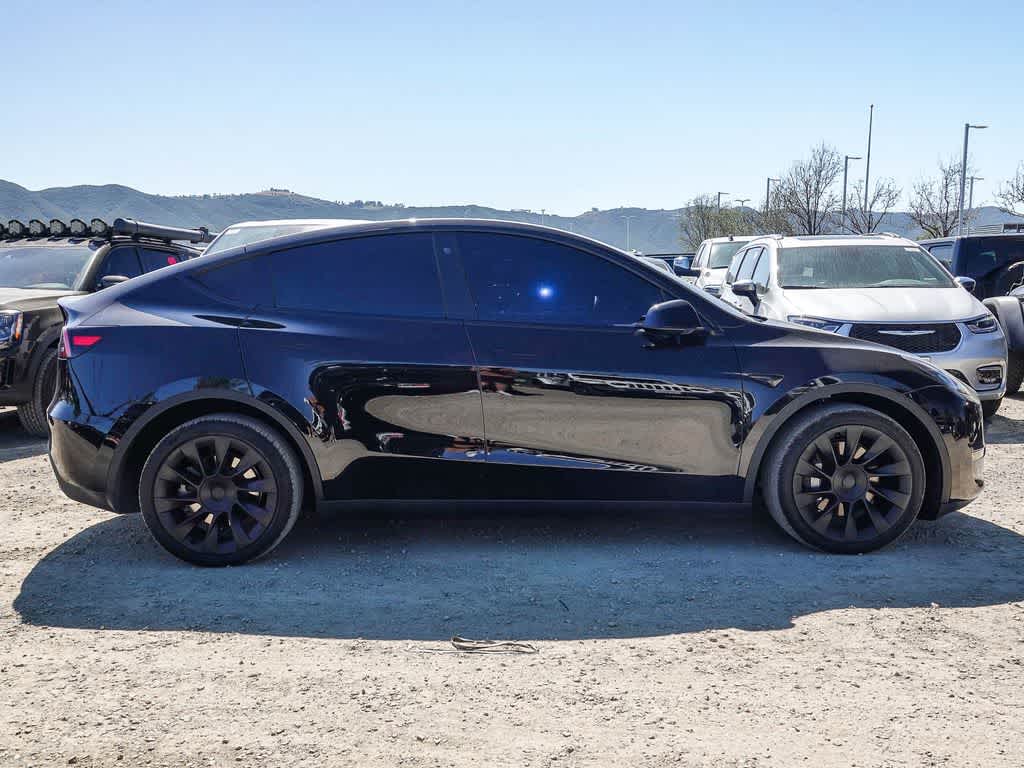 2023 Tesla Model Y Long Range Dual Motor All-Wheel Drive