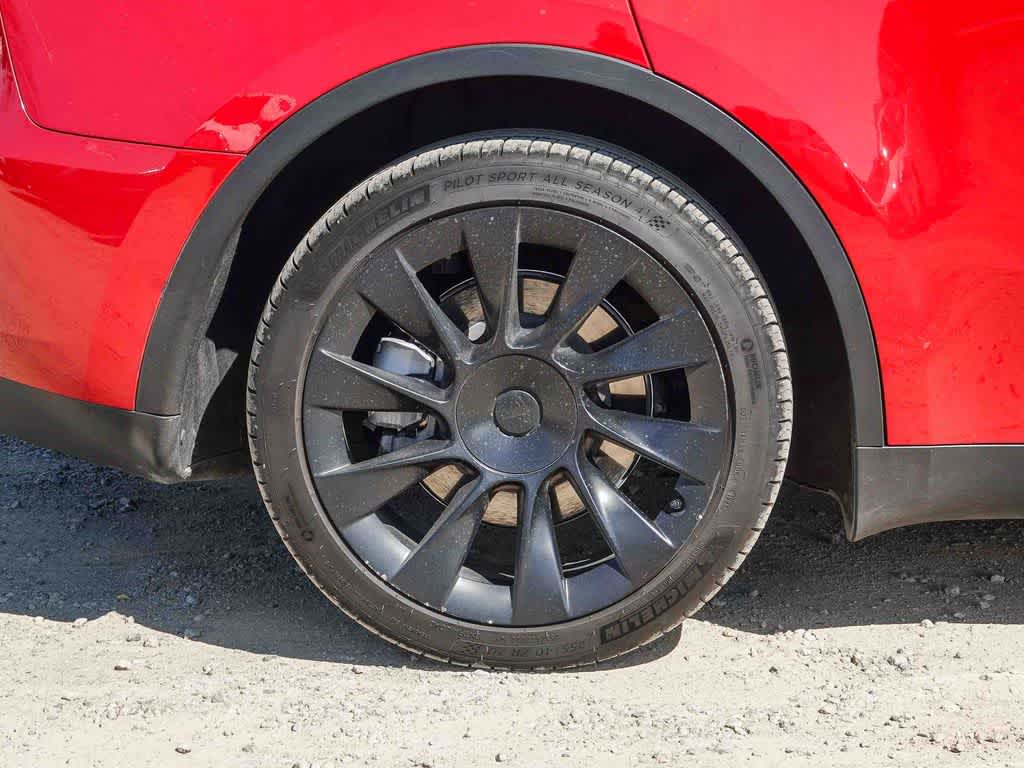 2023 Tesla Model Y Long Range Dual Motor All-Wheel Drive