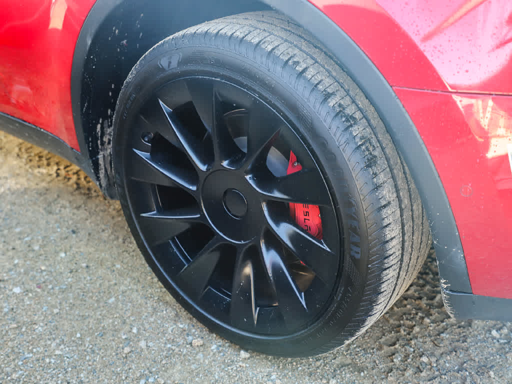 2022 Tesla Model Y Long Range Dual Motor All-Wheel Drive