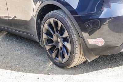 2024 Tesla Model Y Long Range Dual Motor All-Wheel Drive