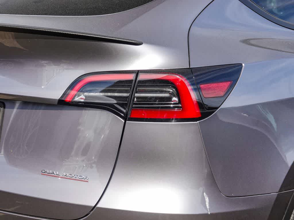 2024 Tesla Model Y Performance Dual Motor All-Wheel Drive