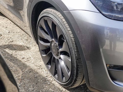 2024 Tesla Model Y Performance Dual Motor All-Wheel Drive