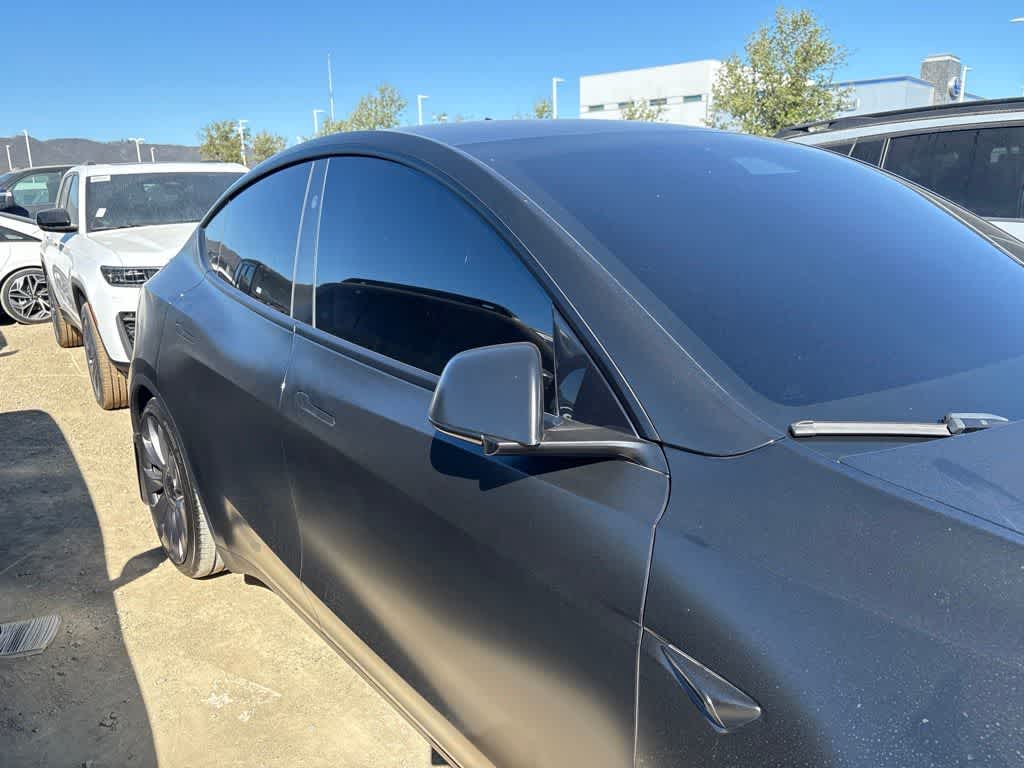 2024 Tesla Model Y Performance Dual Motor All-Wheel Drive