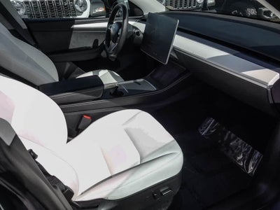 2022 Tesla Model Y Performance Dual Motor All-Wheel Drive