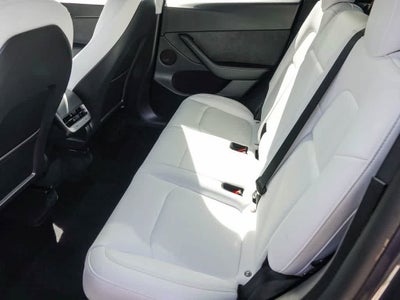 2022 Tesla Model Y Performance Dual Motor All-Wheel Drive